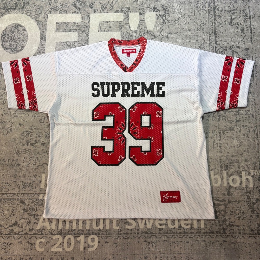 Supreme Bandana V-Neck Football Jersey White Red Paisley Mesh Mens Large 39